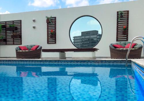 Swimming pool, Leques Brasil Hotel Escola in São Paulo