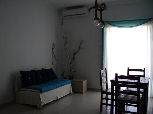 Vila Kosteli – Himarë, CA