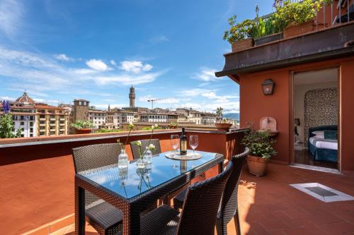 Apartments Florence - Luxury River with Terrace, Firenze