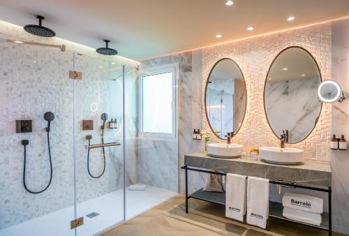 room detail thumbnail 2