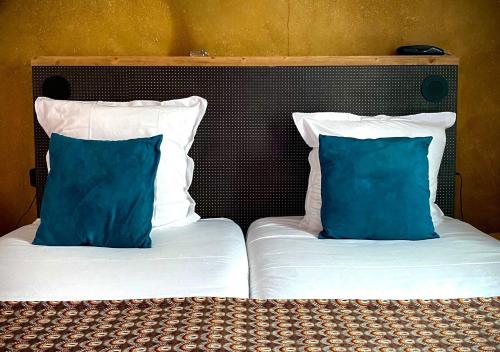 Hotel La Nouvelle Republique - image 7