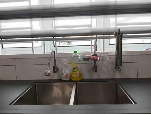 [New] Comfy Semi-D - 14pax@5-6 parking