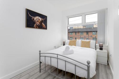 Flatzy - Modern 3 Bedroom Home in City Centre, Liverpool (photo 9)