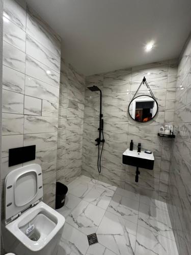 1BR Modern condo near the University, Sofia (Foto 8)