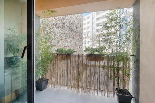 Balcony/terrace, Loft 52m²+parking a 15 min de Paris centre in Les Lilas