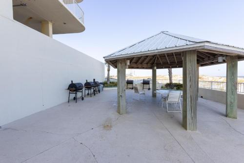 Holiday Home image 2