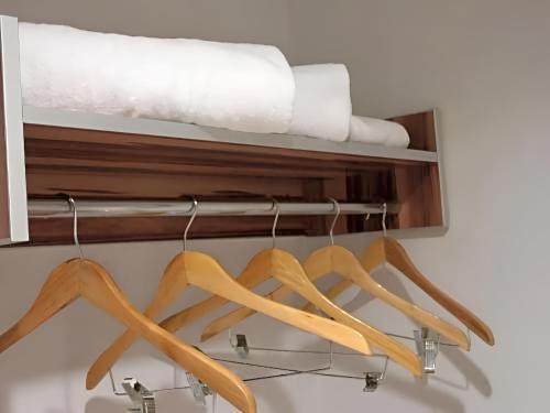 1 double bed