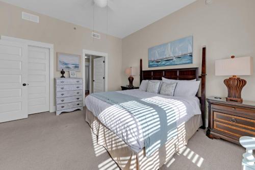 Redfish Village 409 top floor stay on 30A