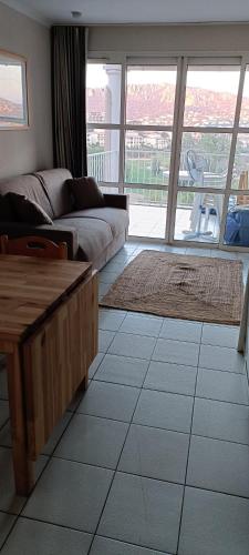 Balcony/terrace, CAP ESTEREL VILLAGE VACANCES T2 vue mer AGAY in Saint-Raphael