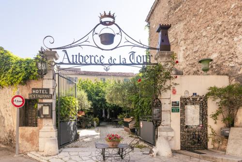 . Auberge de la Tour