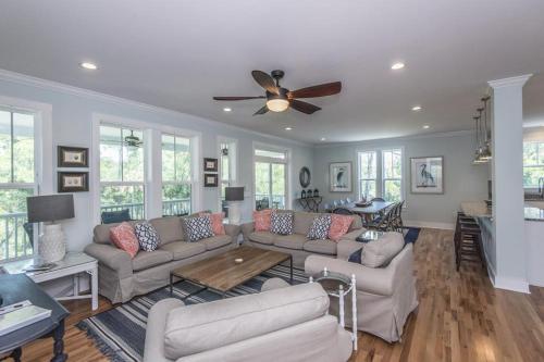 804 West Cooper in Folly Beach, USA