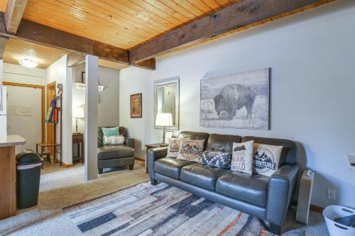 Cozy Breckenridge Studio Less Than 1 Mi to Peak 9 Ski Lift in Breckenridge, USA