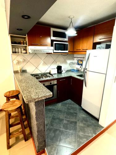 Kitchen, Moderna propiedad de 2 ambientes - hasta 4 personas - Cerca del subte "B" in Parque Chas