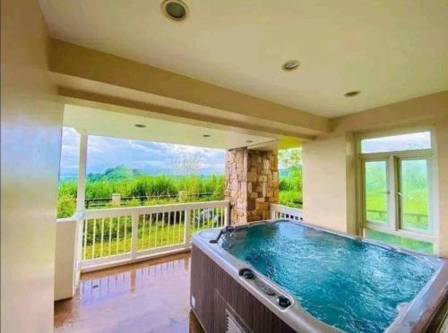 The Glen Haven - Twin Lakes Tagaytay in บาทางกัส