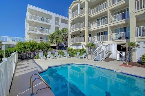 1010 Ocean Palms 103 in Isle of Palms, USA