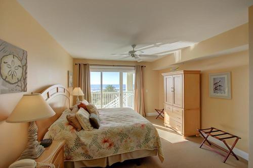 1010 Ocean Palms 103 in Isle of Palms, USA