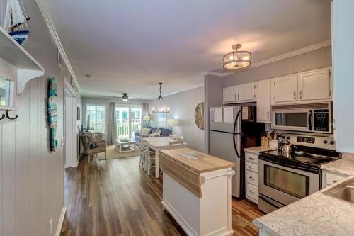 101A Oceanside in Isle of Palms, USA