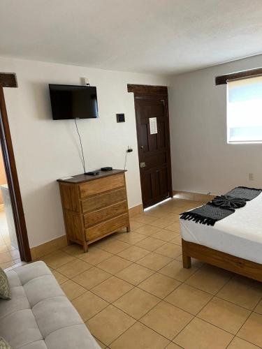 Double Room image 9