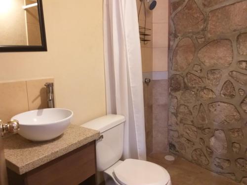 Double Room image 5