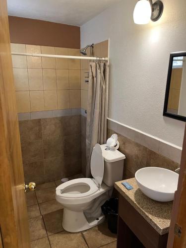 Quadruple Room image 1