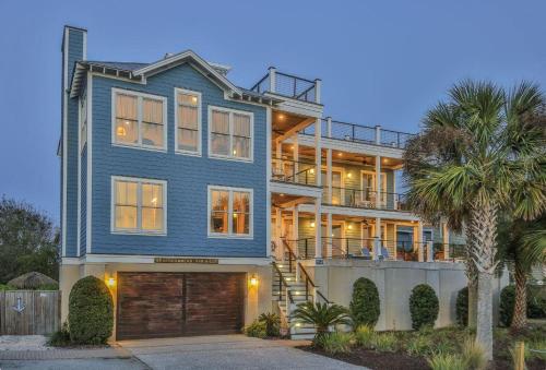 2 9th Avenue in Isle of Palms, USA