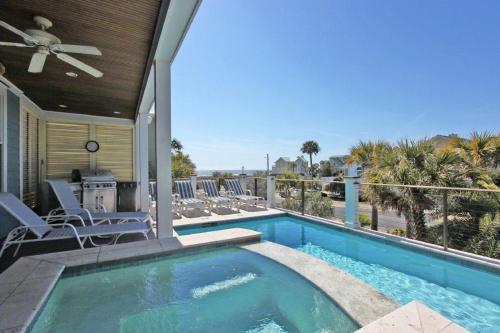 2 9th Avenue in Isle of Palms, USA