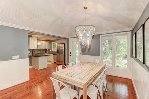 29 Twin Oaks in Isle of Palms, USA