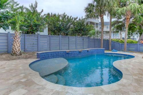 3 46th Avenue in Isle of Palms, USA