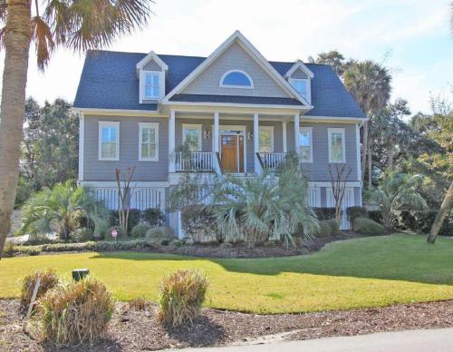 3008 Hartnett Boulevard in Isle of Palms, USA