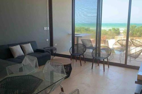 Villa Alba en Playa San Bruno in Xtampú, Mexico