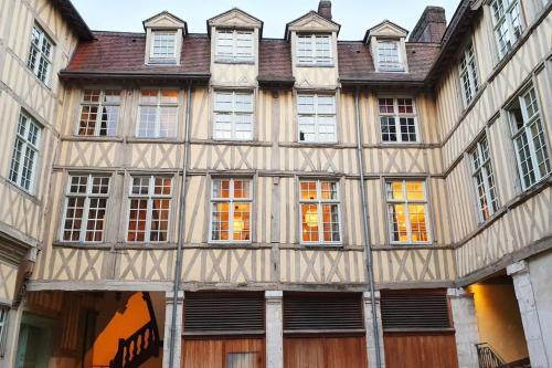 Hôtel Turgot - Ancien hôtel particulier - Lumineux - Location saisonnière - Rouen