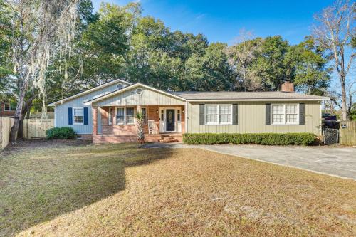 Mount Pleasant Home with Yard, Sunroom and Game Room!