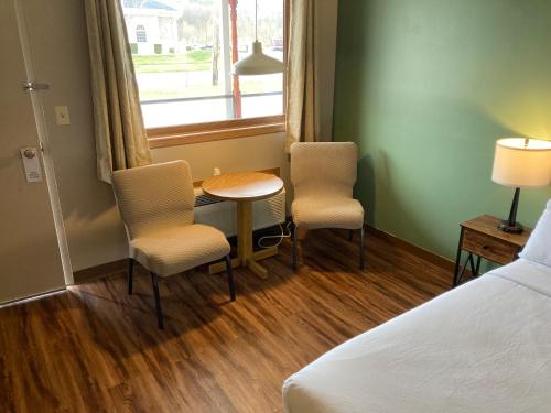 Valley Inn and Suites