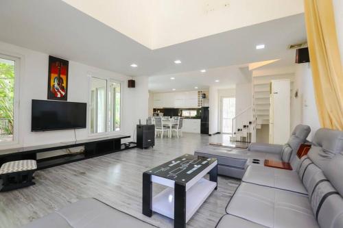 Maison Villa Orchid Phu My Hung in Ho Chi Minh City