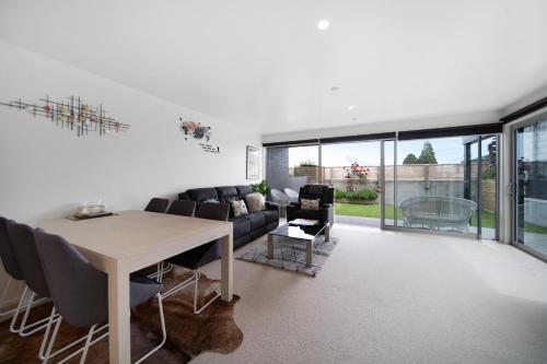 Blackrock Apartments Queenstown - image 2