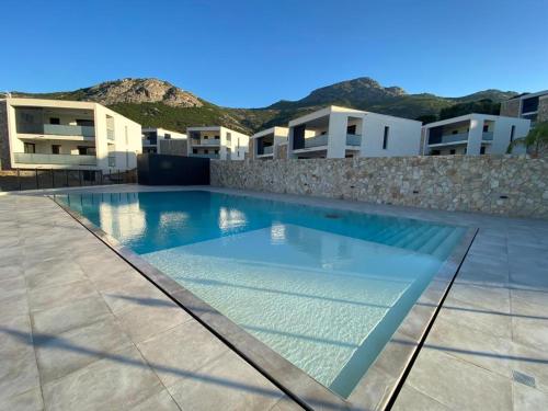 T3 pour 6 personnes dans résidence avec piscine - Location saisonnière - Calvi