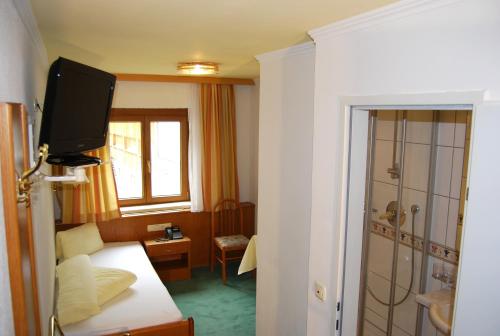 Single room