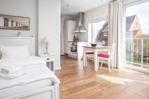 Apartment with Balcony image 9