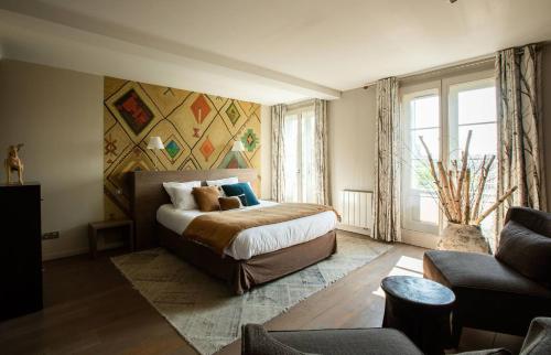 VILLA FLEURY - APPART'HOTEL DE STANDING near Maison de l'email