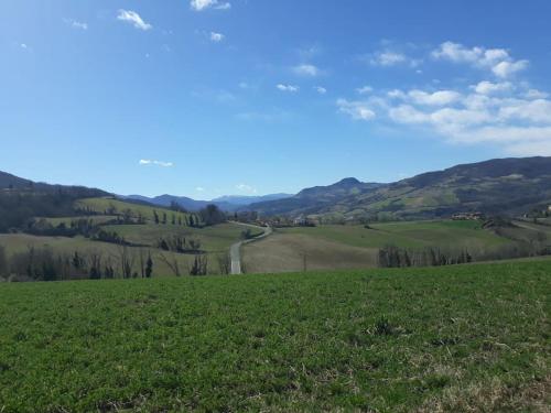 natura e relax nelle verdi colline emiliane