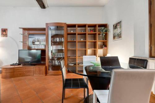 Fine Arts Apartment - TV 40' HD Netflix Prime Dazn, Bolonia