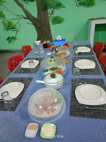 Aliments i begudes, Tangkoko Gallery Guest House and Resto in Rinondoran