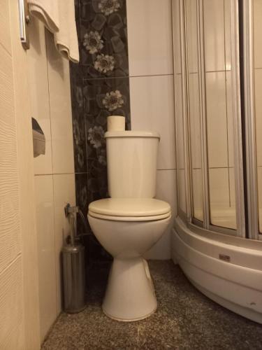 Standard Single Room image 10