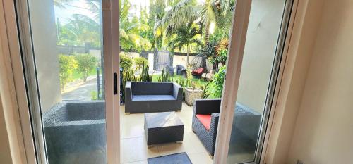 Number 1, Ground Floor (Garden View) Pebble Bay Appartments, Pereybere (foto 10)