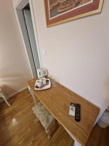 La-La Rooms 4