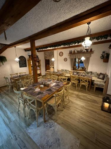 Pension & Restaurant Krakonos in Harrachov