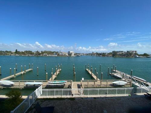 Luxurious/Brand New Oceana/Pools/HotTubs/Great location! - image 7