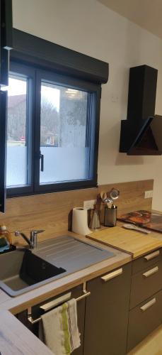 مطبخ, Hotel Le Saint Julien in Saint-Julien-Du-Sault