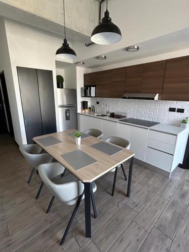One-Bedroom Apartment image 10