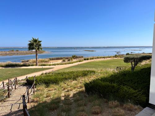 Fuzeta stylish 1 bedroom apartment - Amazing views 5